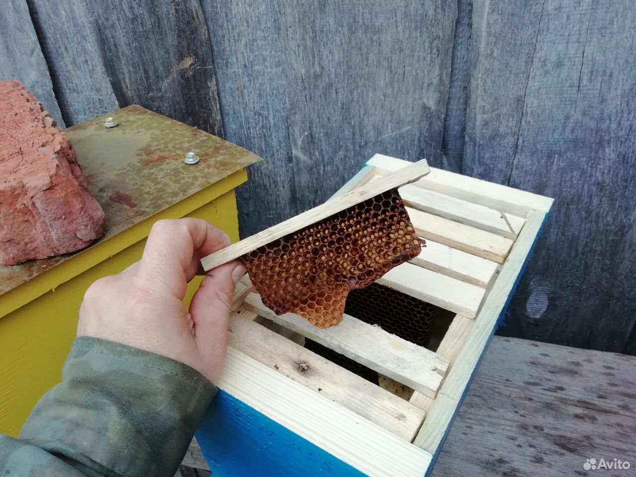 Нуклеус для пчел пенопластовый на 6 рамок Дадан