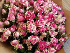 Цветы в Сочи.Букет из кустовых роз