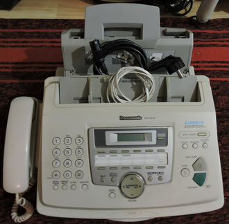 Лазерный факс Panasonic KX-FL513RU