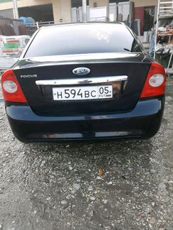 Ford Focus 1.6 МТ, 2008, седан