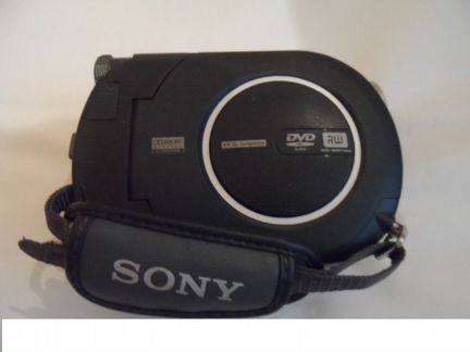 Видеокамера sony DVD 109с зарядкой
