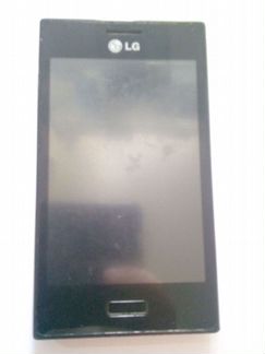 Телефон LG E612