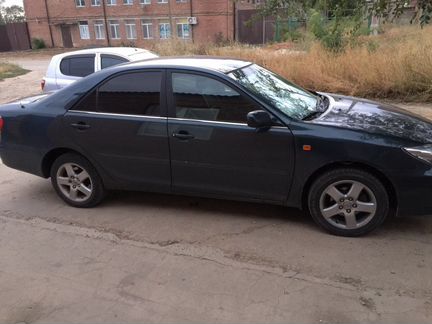 Toyota Camry 2.4 AT, 2004, седан