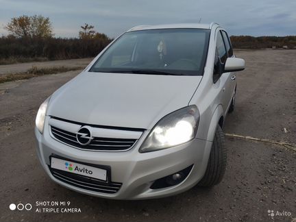 Opel Zafira 1.8 AMT, 2012, 130 000 км