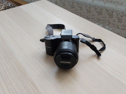 Фотоаппарат SAMSUNG NX210