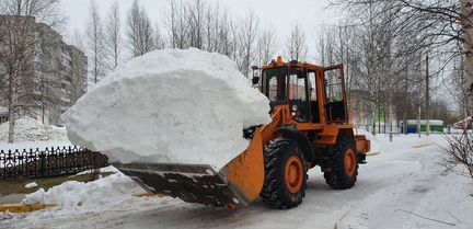 Чистка территории от снега с вывозом на полигон