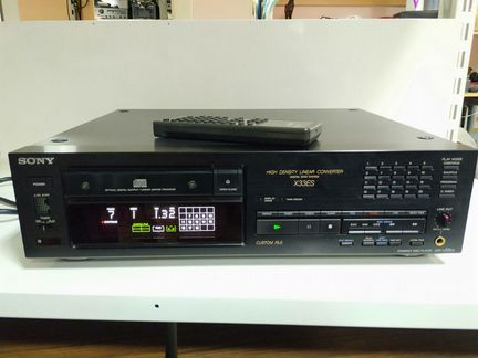 CD проигрыватель Sony CDP-X33ES