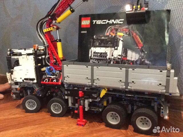 Lego Technic 42043 пневматический