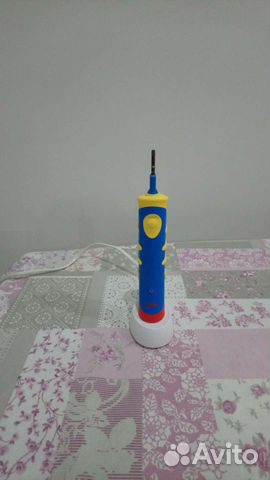 Электрическая зубная щетка Oral-B Kids Mickey Mous