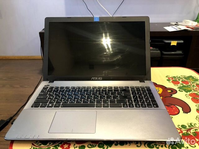 Продам ноутбук Asus X550CA-XO096r