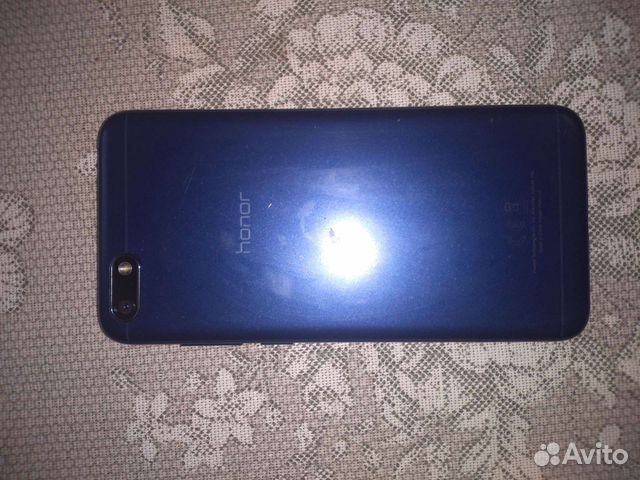 Телефон Honor 7A