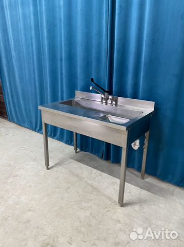 Мойка с рабочей поверхностью