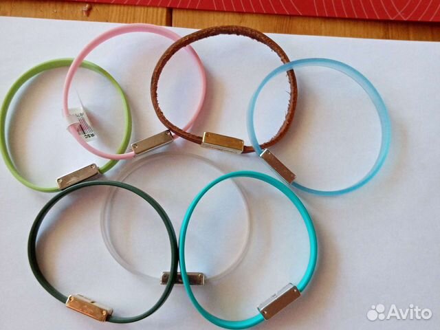 Силиконовый браслет