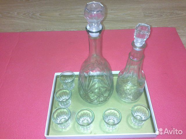 Графины, стопки, вазы д/фруктов, кувшин и стаканы