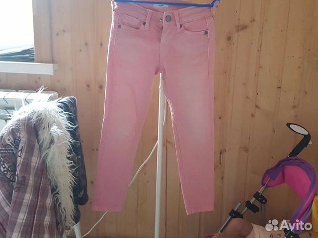 Розовые джинсы для девочки
