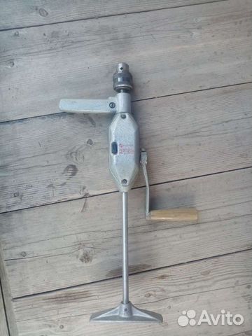 Дрель ручная