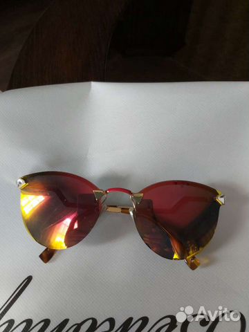 Солнцезащитные очки женские