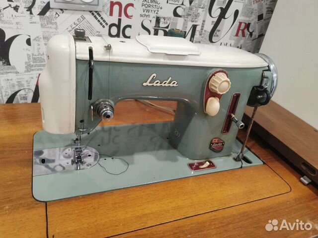 Швейная машина LADA 237