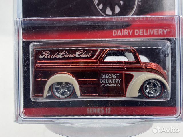 Hotwheels RLC Dairy Delivery 2013 1/64