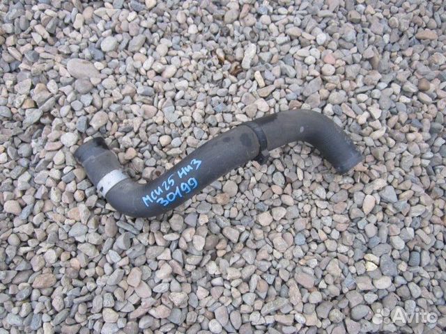 Патрубок радиатора Toyota Kluger MCU25 1MZ-FE