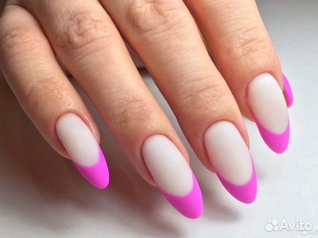 Маникюр, педикюр, наращивание ногтей