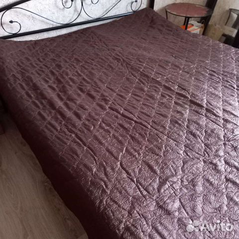 Покрывало на кровать новое