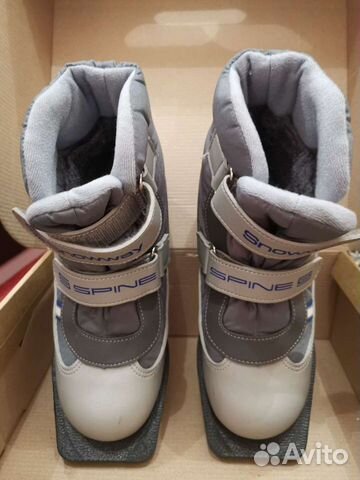 Лыжные ботинки классические