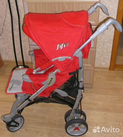 Прогулочная коляска