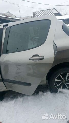 Peugeot 308 дверь задняя