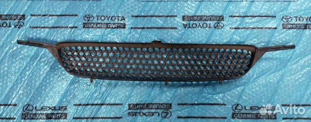 Решетка радиатора Королла 110 Оригинал Б/у