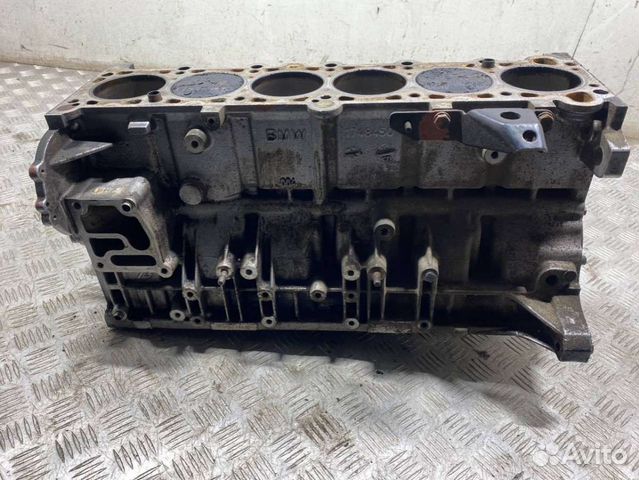 Блок цилиндров BMW3 E361997