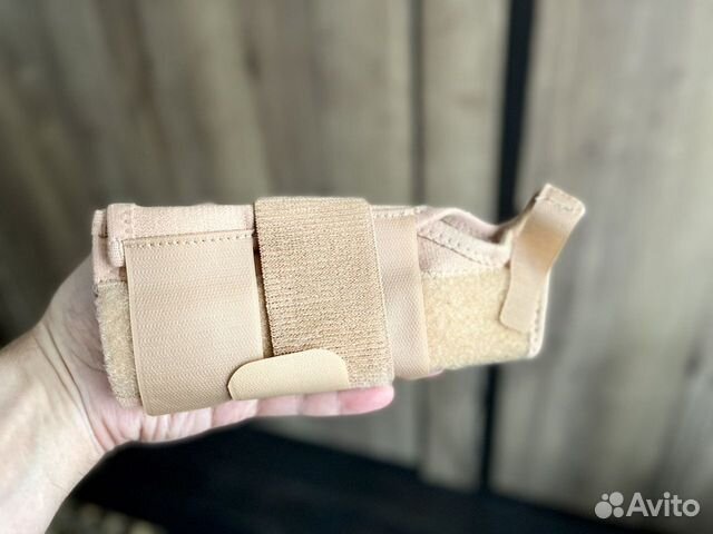 Ортез на лучезапястный сустав левый