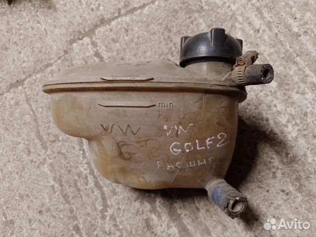 Бачок расширительный Volkswagen Golf 2