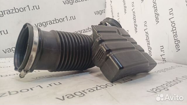 Резонатор воздушного фильтра Audi A6 (C6) III (200