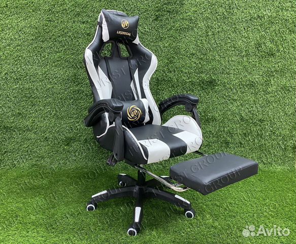 Компьютерное игровое кресло с массажером подножкой