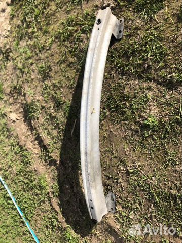 Усилитель бампера audi Q7 задний 4L