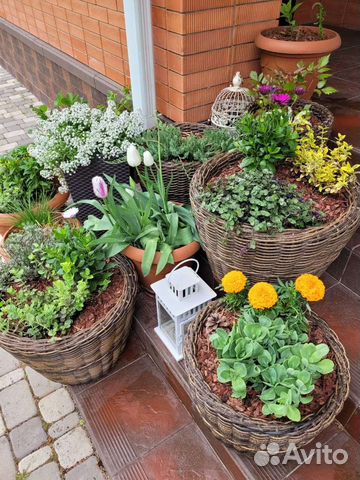 Кашпо для цветов из искусственного ротанга