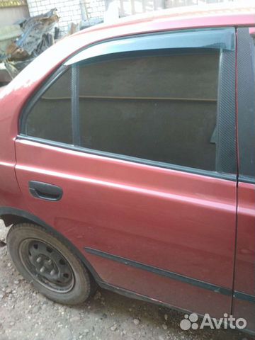 Дверь задняя правая Хёндай Акцент