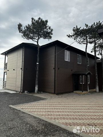 

8-к. коттедж, 250 м²