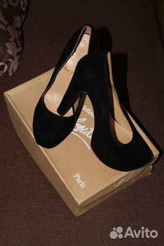 Туфли черные замшевые Louboutin