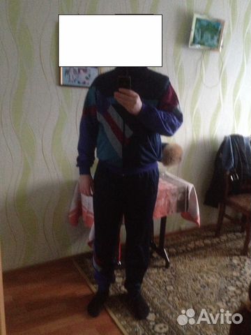 Спортивный костюм Спортивный костюм