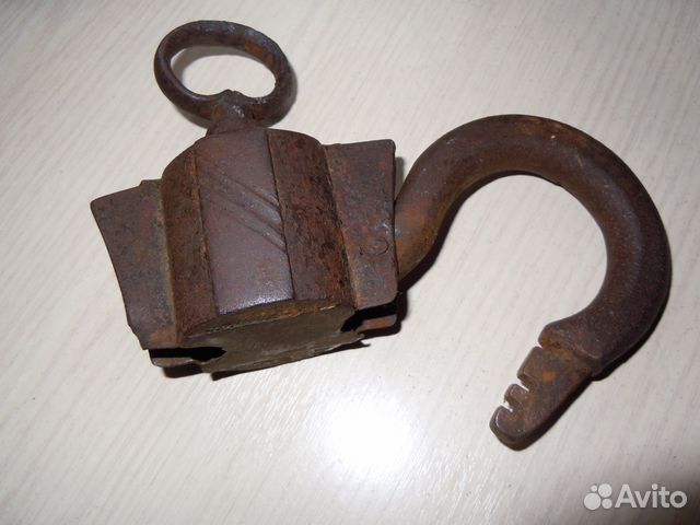 Замок амбарный Замок амбарный