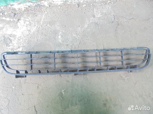 Решётка переднего бампера Toyota Camry 06-09 г.в