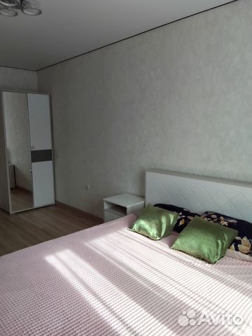

1-к. квартира, 50 м², 4/5 эт.