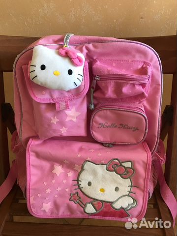 Красивый рюкзак Hello Kitty в отличном состоянии Красивый рюкзак Hello Kitty в отличном состоянии