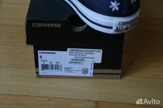 Новые джинсовые кеды Converse с ромашками, 39 Новые джинсовые кеды Converse с ромашками, 39