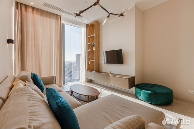 

2-к. квартира, 73 м², 35/65 эт.