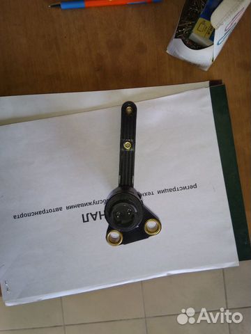 Продается кран уровня пола к полуприцепу Тонар Продается кран уровня пола к полуприцепу Тонар