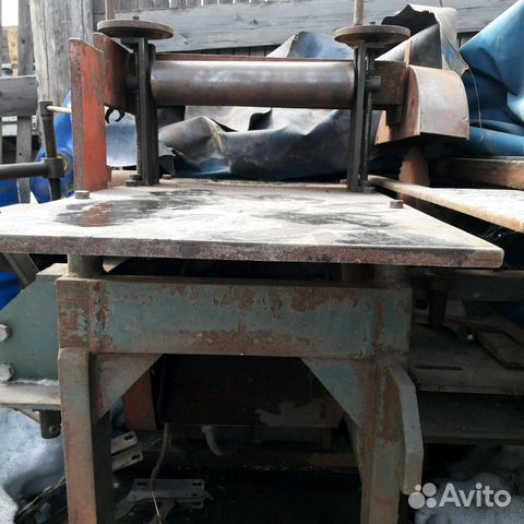 Универсальный деревообрабатывающий станок
