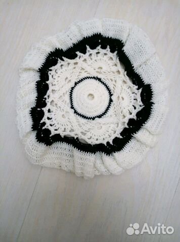 Берет белый чёрный ручная работа крючком Берет белый чёрный ручная работа крючком